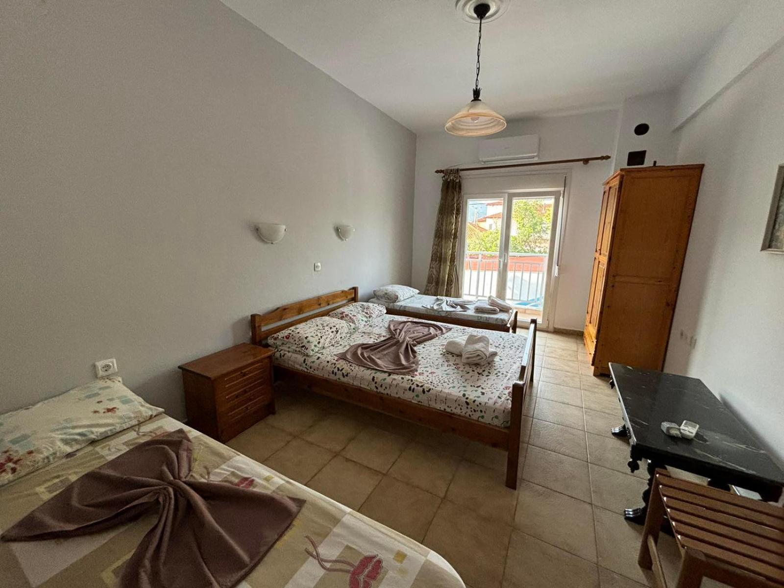 Island Apartments Vrasná Kültér fotó