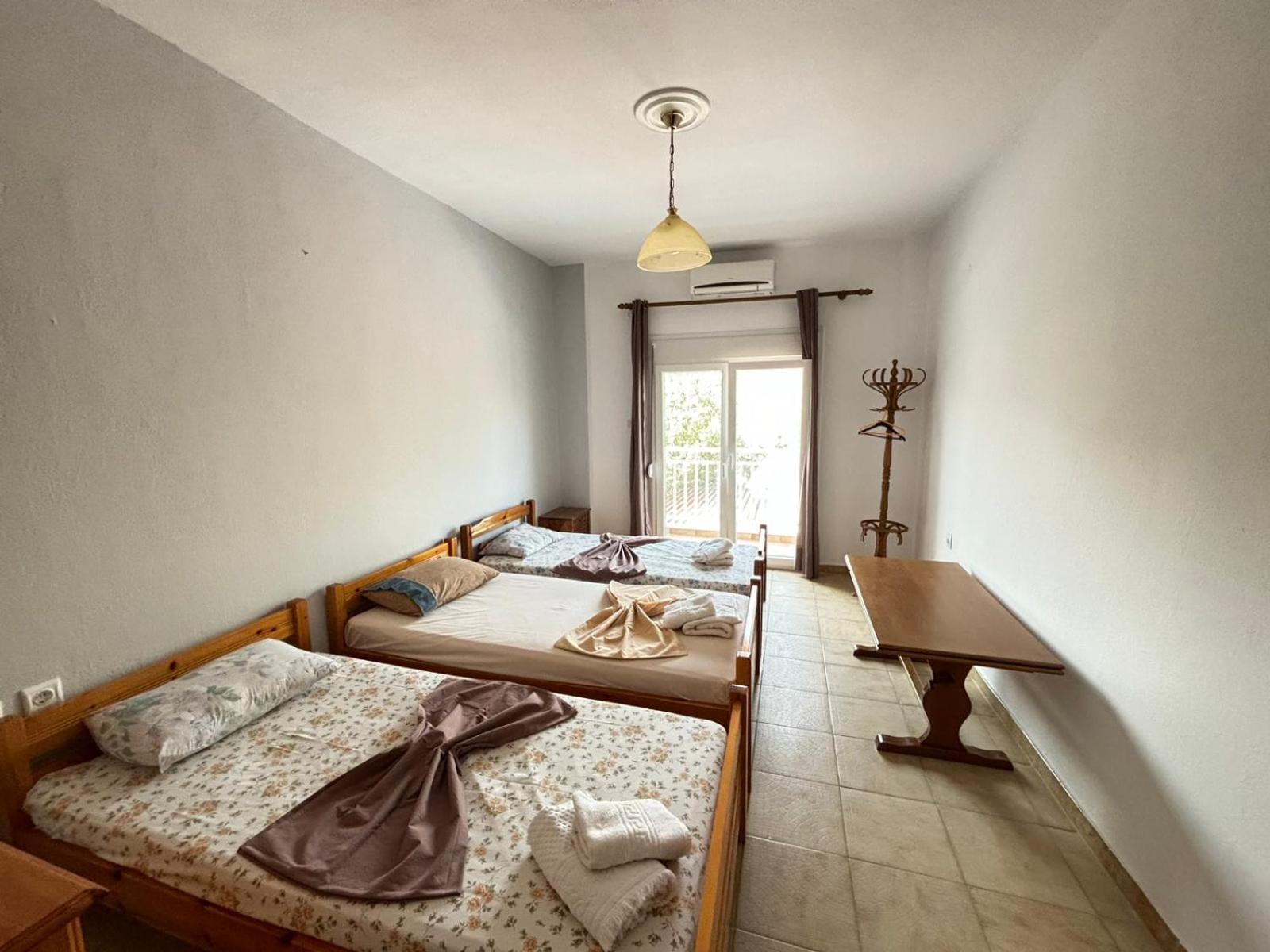 Island Apartments Vrasná Kültér fotó