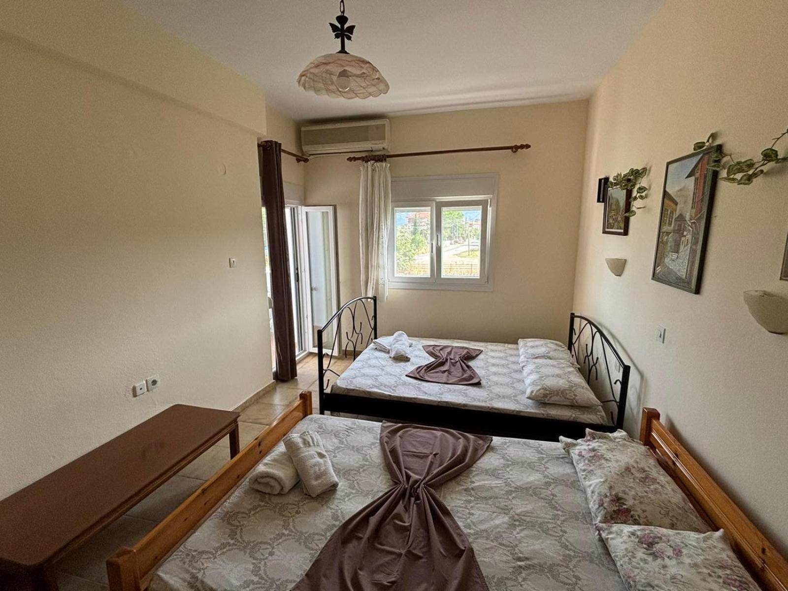 Island Apartments Vrasná Kültér fotó
